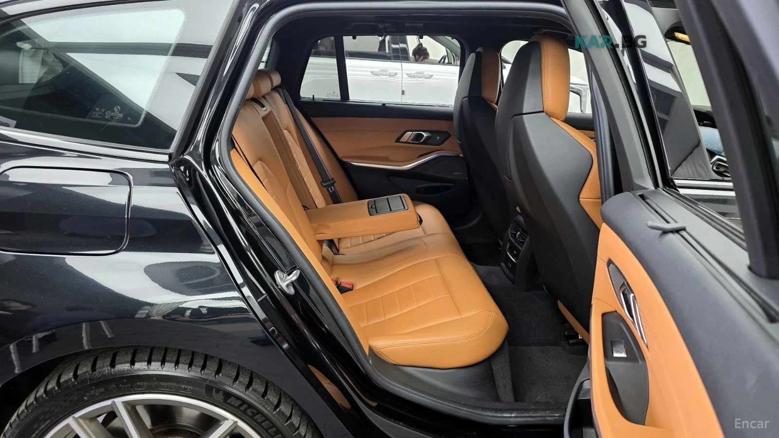 BMW 340 * M-SPORT* TOURING* XDRIVE* КОЖА* ПОДГРЕВ* ПАНОРАМ, снимка 12 - Автомобили и джипове - 54867571