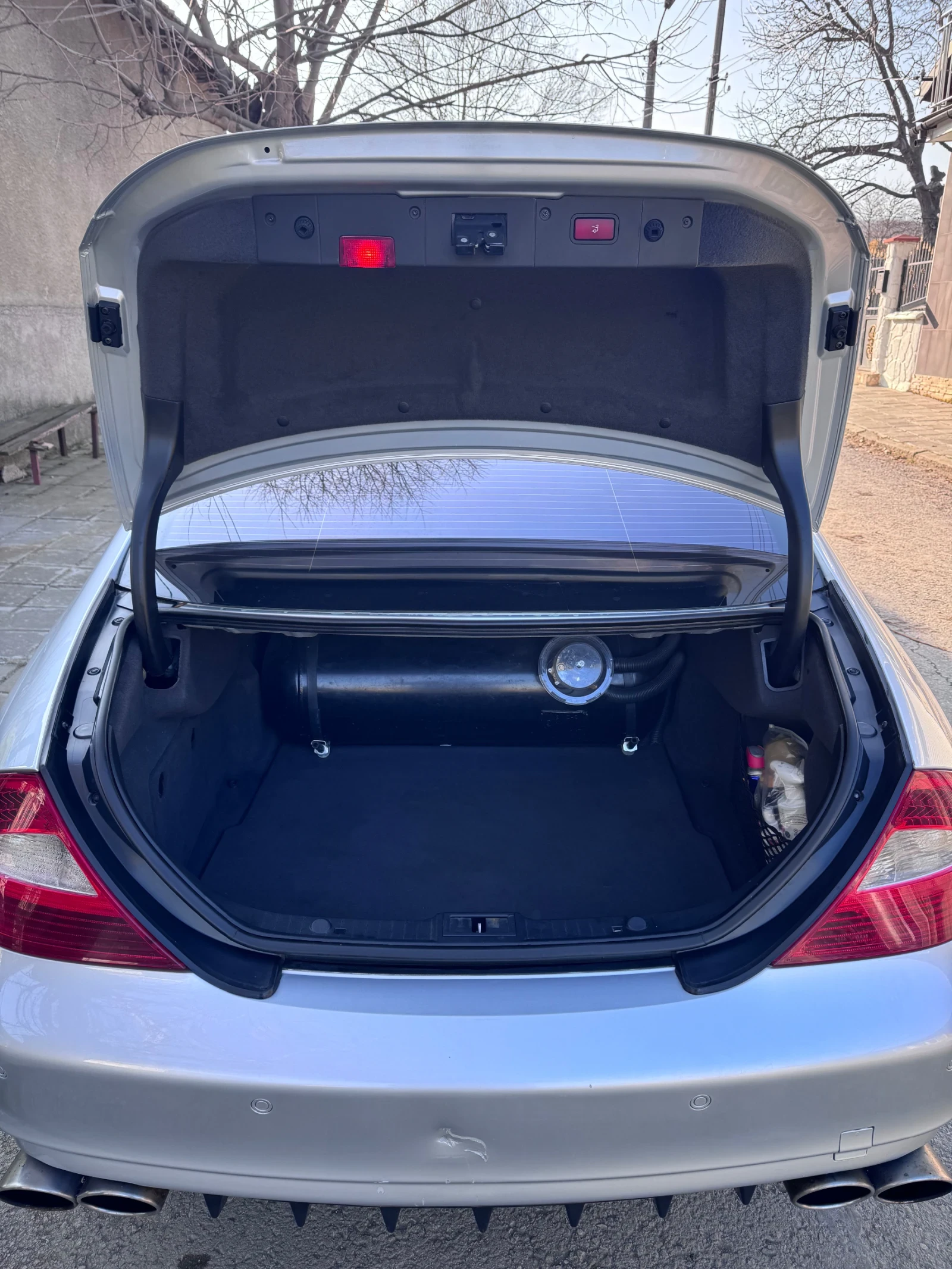 Mercedes-Benz CLS 500, снимка 8 - Автомобили и джипове - 54903290