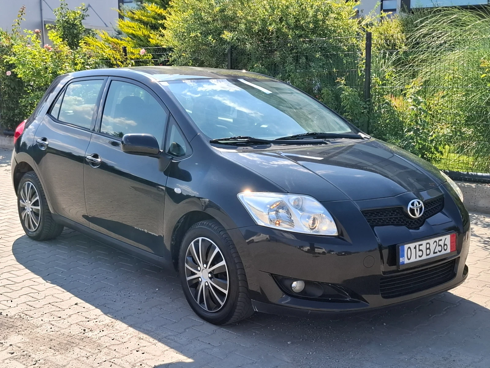 Toyota Auris 1.4D4D* (90кс)* KLIMATRONIK* НОВ ВНОС* , снимка 10 - Автомобили и джипове - 55593047