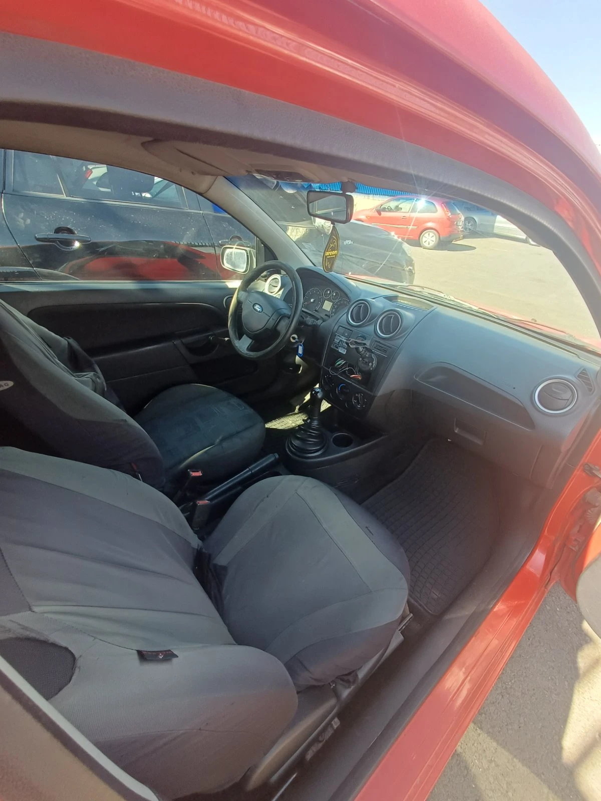 Ford Fiesta, снимка 13 - Автомобили и джипове - 56080355