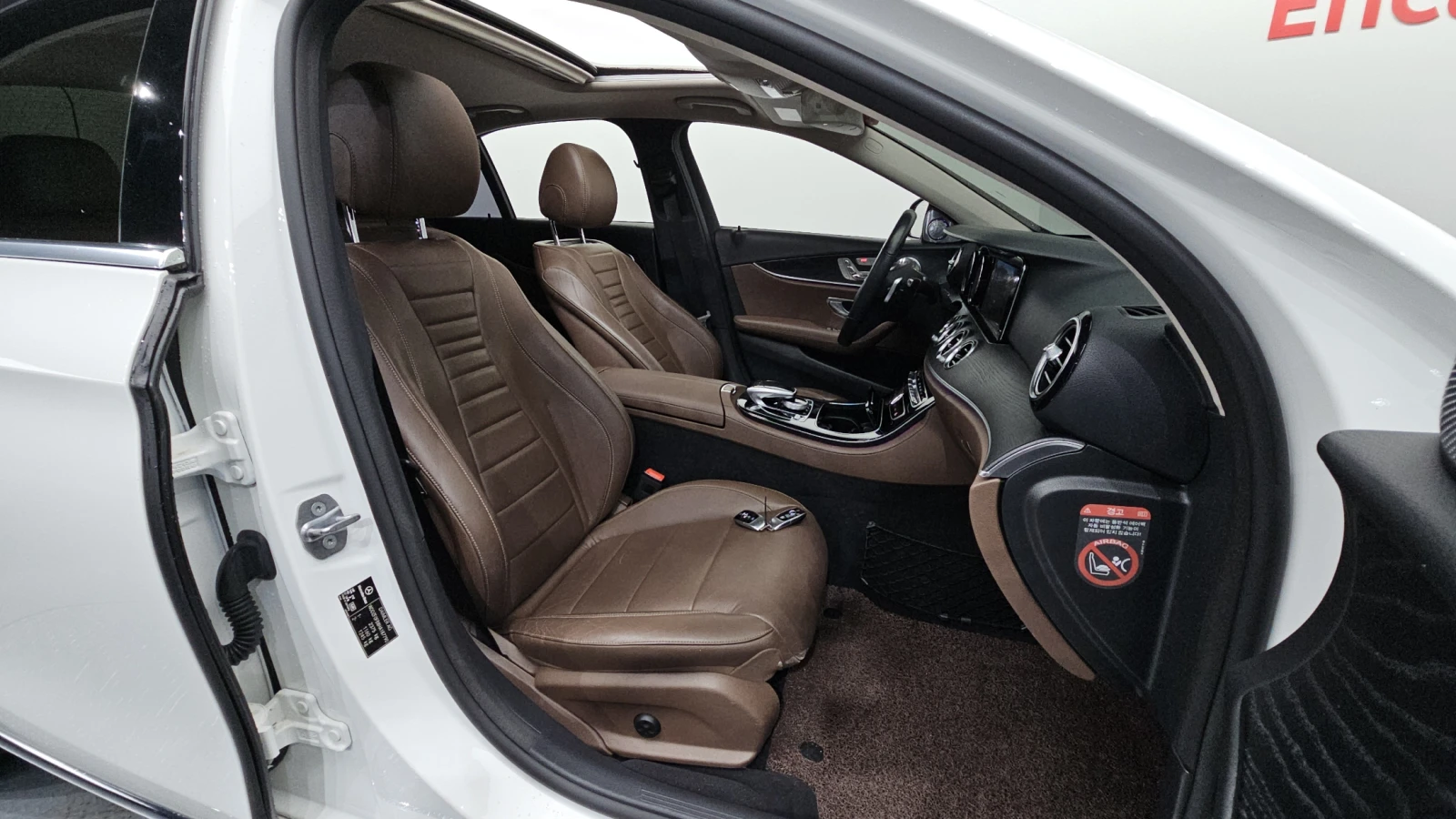 Mercedes-Benz E 220 4Matic Avantgarde autoprime.bg, снимка 11 - Автомобили и джипове - 56033508