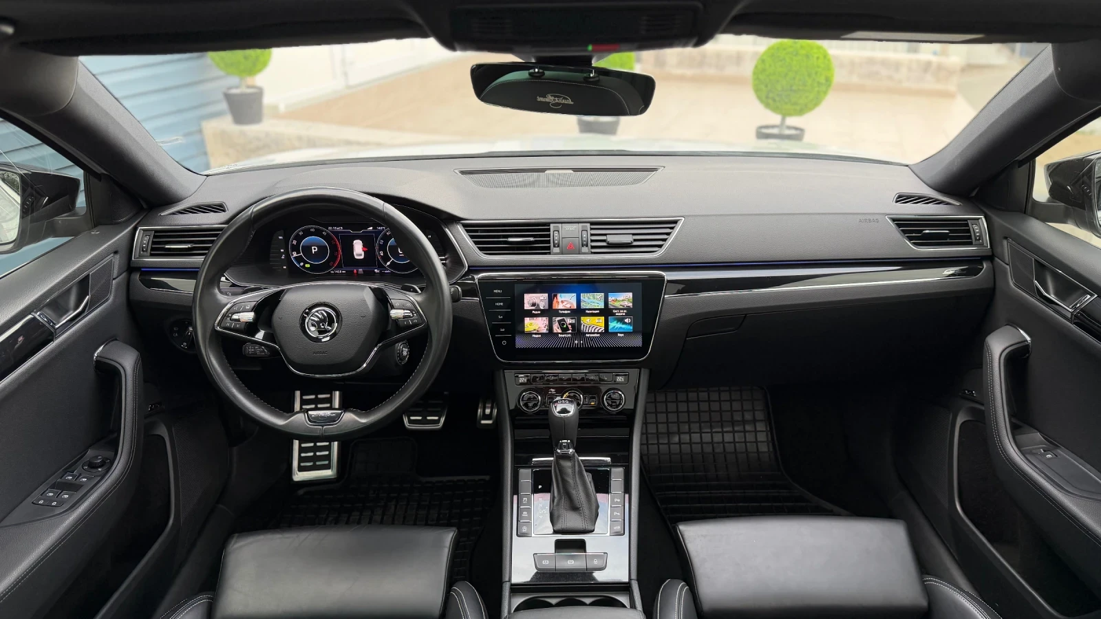 Skoda Superb Laurin & Klement FULL, снимка 8 - Автомобили и джипове - 56675073