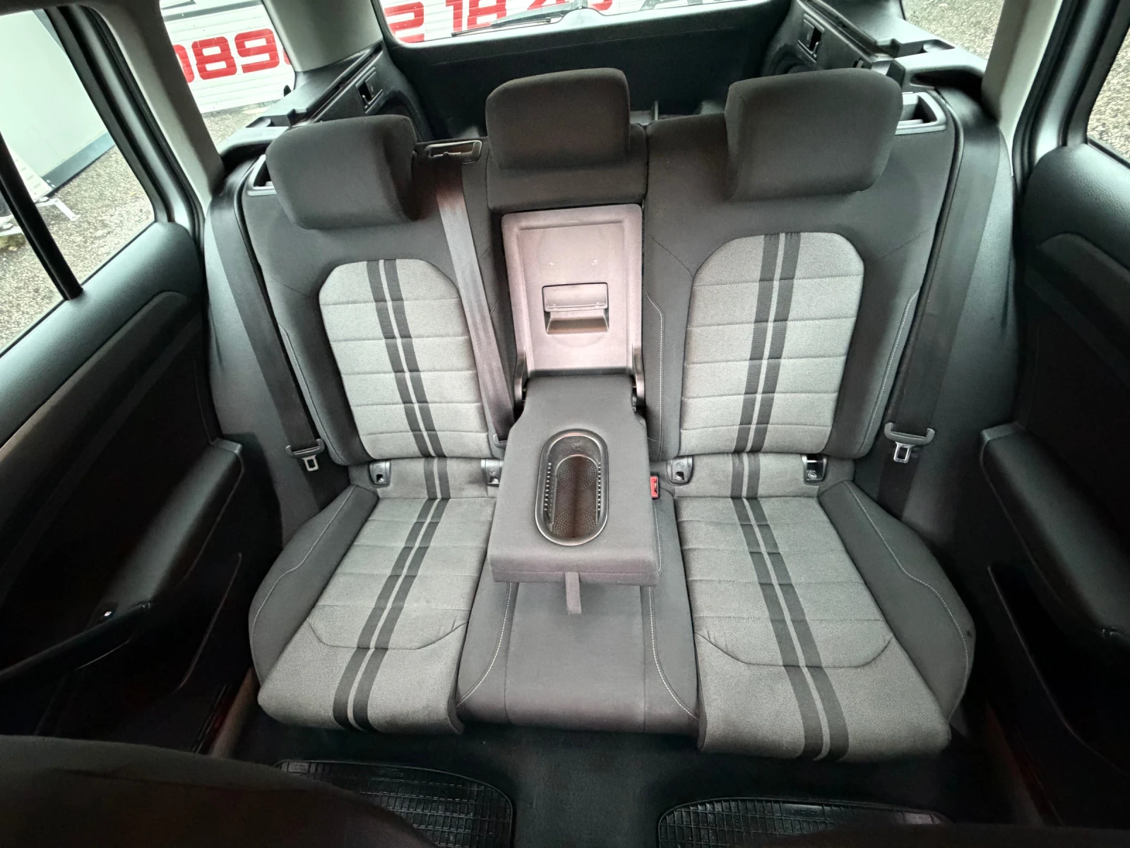 VW Golf 1.6TDI* XENON* NAVI*  | Mobile.bg � ����������� 11