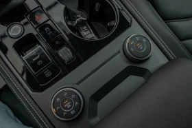 VW Touareg 3.0TDI/4Motion/Virtual/Камера/Подгрев, снимка 10