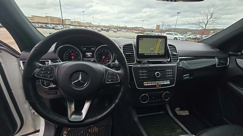 Mercedes-Benz GLE 350 4MATIC* Harman-Kardon* м.точка* пано* камера* keyl, снимка 6 - Автомобили и джипове - 48294974