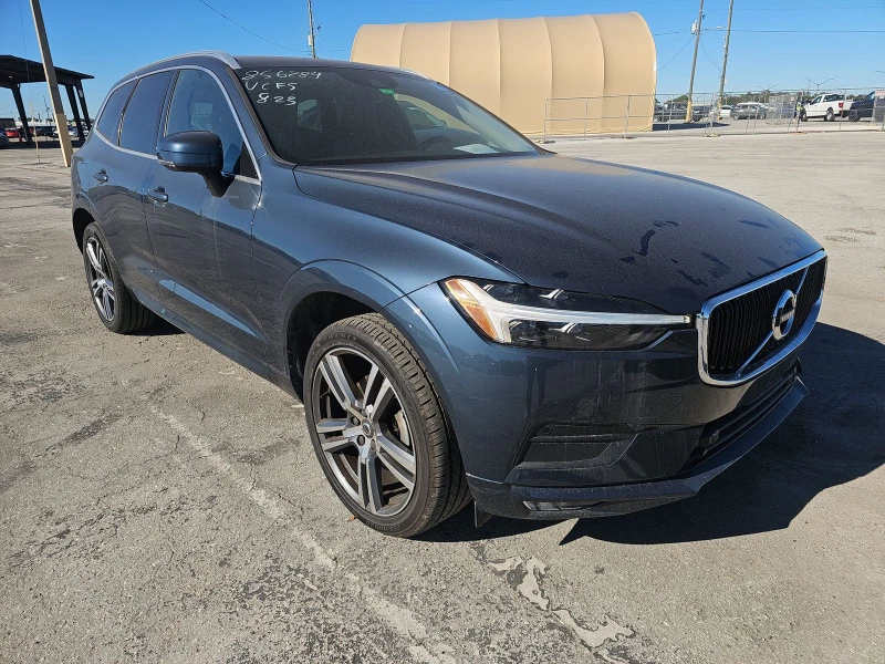 Volvo XC60 T5 MOMENTUM* LANE ASSIST* CARPLAY* KEYLESS, снимка 1 - Автомобили и джипове - 48313860