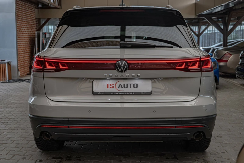 VW Touareg 3.0TDI/4Motion/Virtual/Камера/Подгрев, снимка 3 - Автомобили и джипове - 51423962