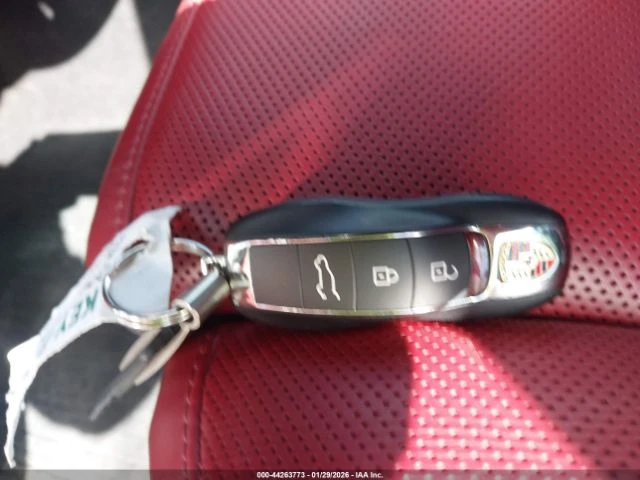 Porsche Macan, снимка 12 - Автомобили и джипове - 53472318