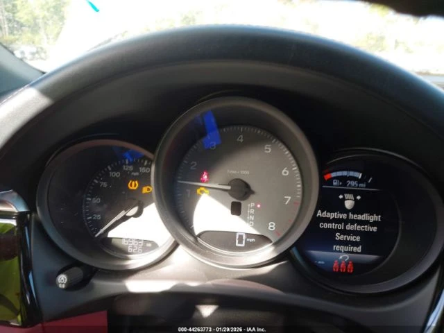 Porsche Macan, снимка 3 - Автомобили и джипове - 53472318