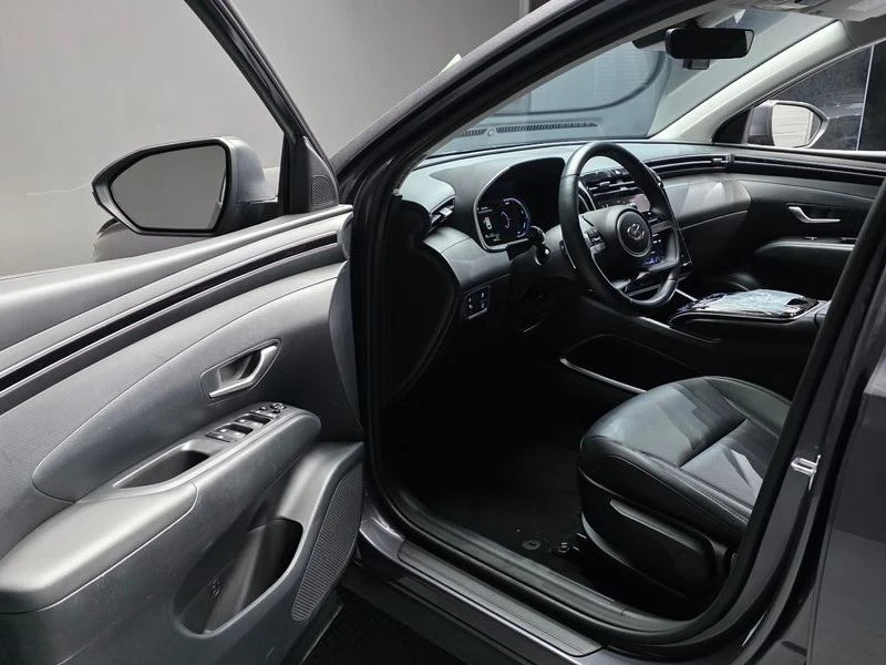 Hyundai Tucson Modern 2WD| 226к.с.| ВКЛ.ТЕХНОТЕСТ, снимка 10 - Автомобили и джипове - 55665437