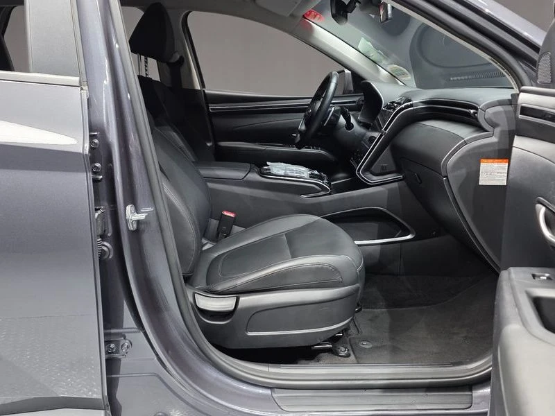 Hyundai Tucson Modern 2WD| 226к.с.| ВКЛ.ТЕХНОТЕСТ, снимка 11 - Автомобили и джипове - 55665437