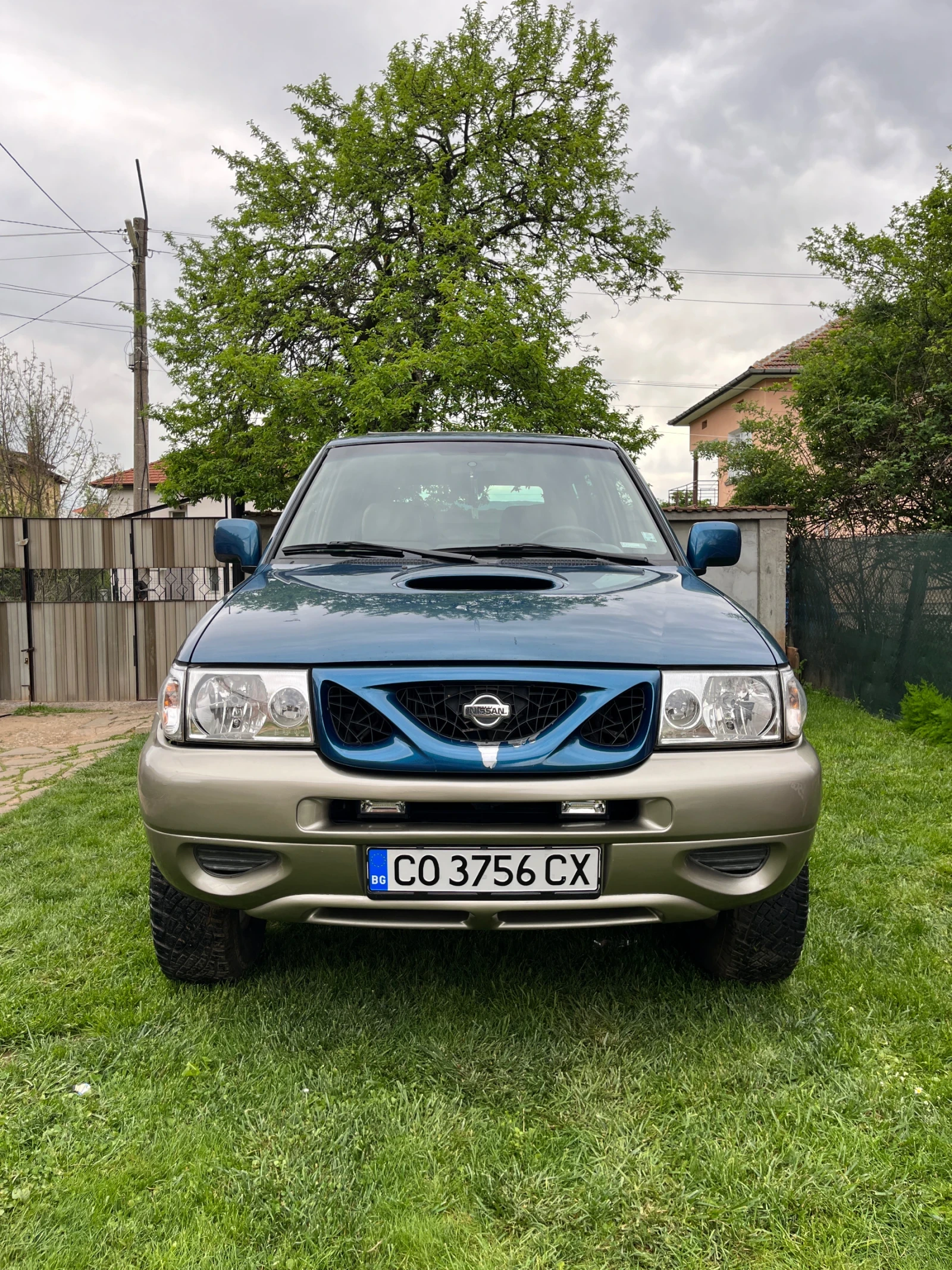 Nissan Terrano 2 / 2.7 TD intercooler  - изображение 2