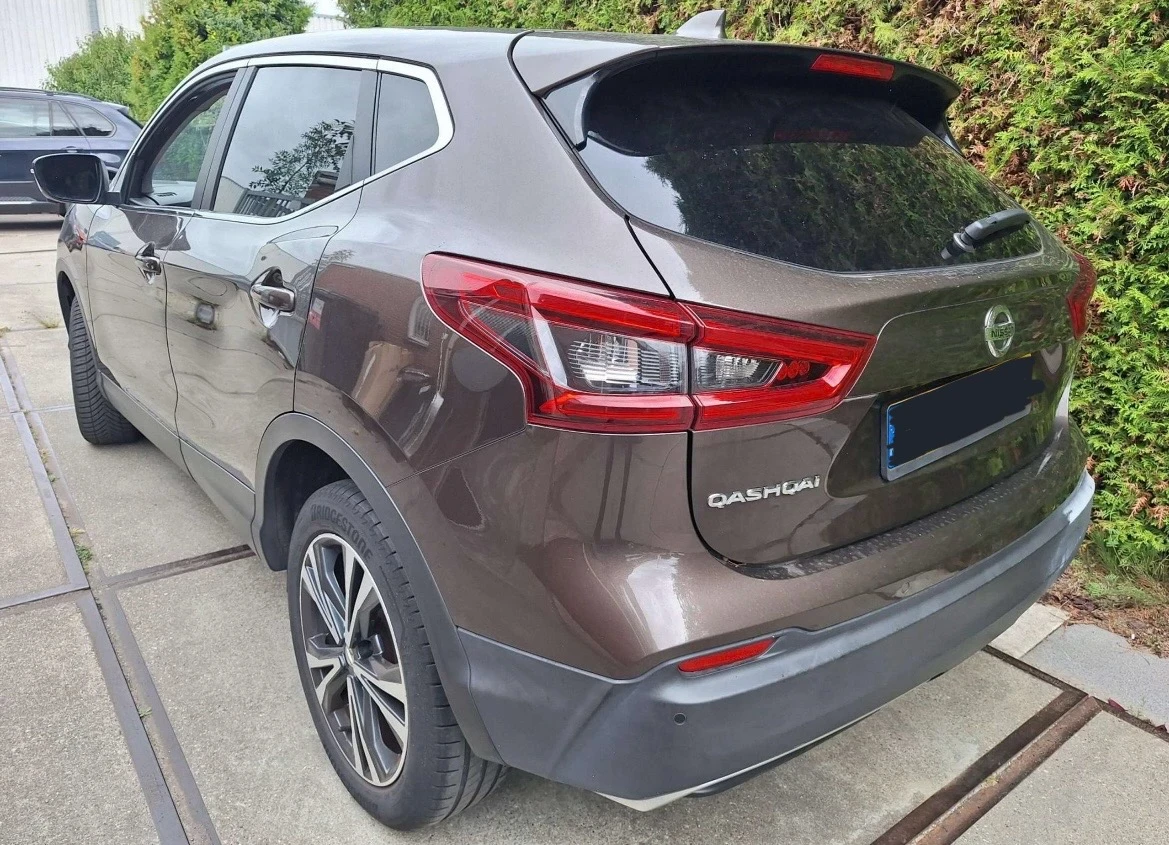 Nissan Qashqai 1.5, снимка 2 - Автомобили и джипове - 54921886
