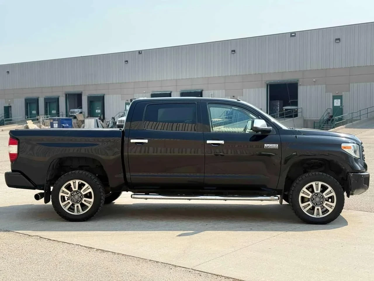 Toyota Tundra Platinum* Back cam* Шибидах* Обдух* Подгрев* 2ключ, снимка 4 - Автомобили и джипове - 55803821
