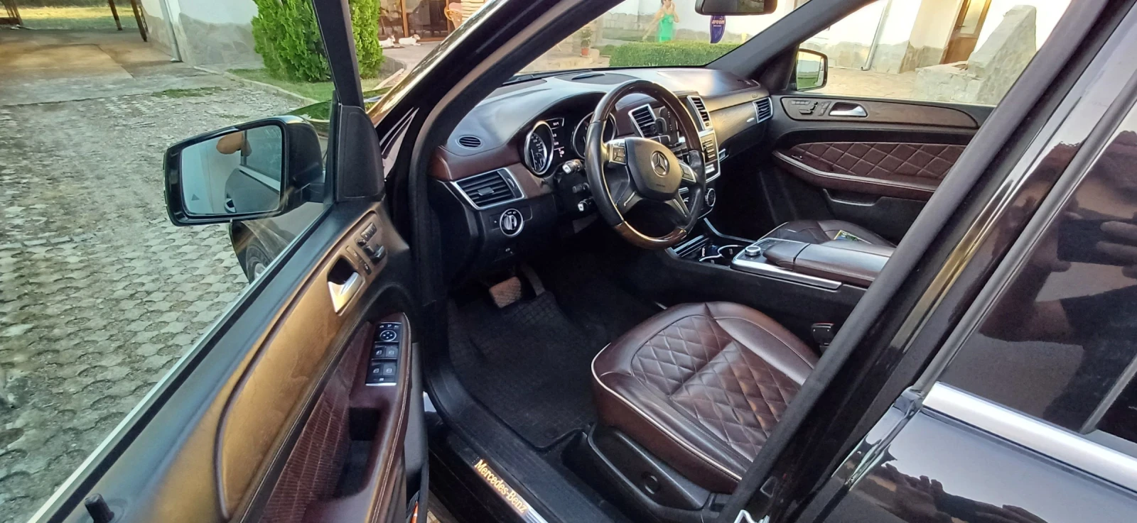 Mercedes-Benz ML 350 350d Blue Tec, снимка 14 - Автомобили и джипове - 56724793