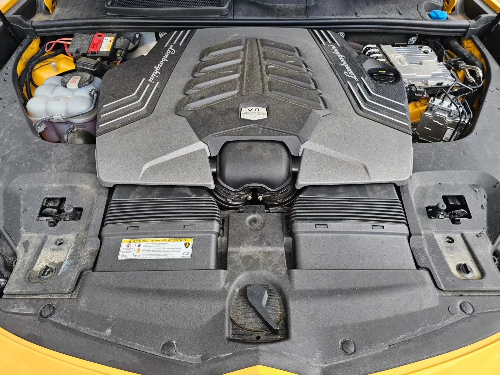 Lamborghini Urus 4.0 V8 Performante, снимка 17 - Автомобили и джипове - 56734866