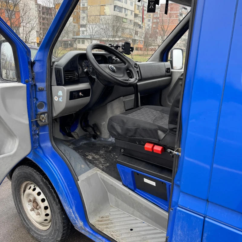 VW Lt 2.8 TDI, снимка 10 - Бусове и автобуси - 53294512