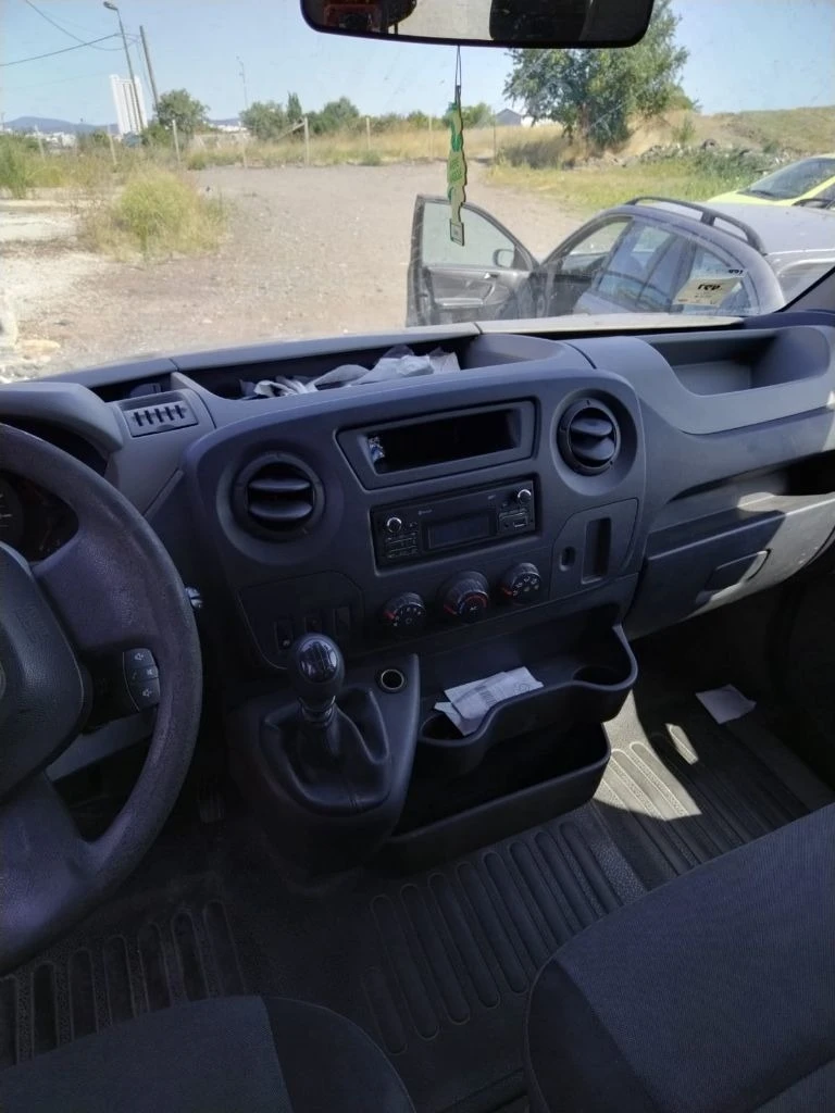 Renault Master, снимка 3 - Бусове и автобуси - 46873587