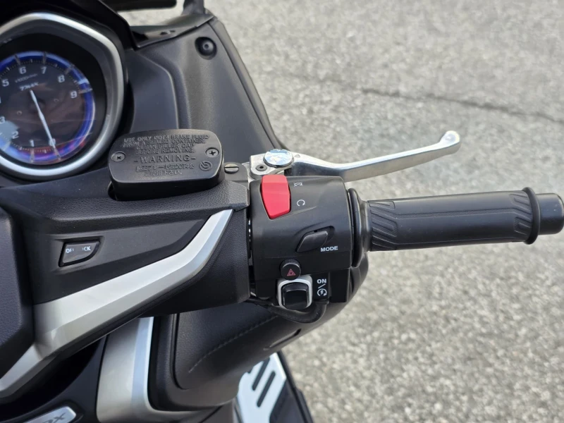 Yamaha T-max 530 DX, снимка 12 - Мотоциклети и мототехника - 52731519