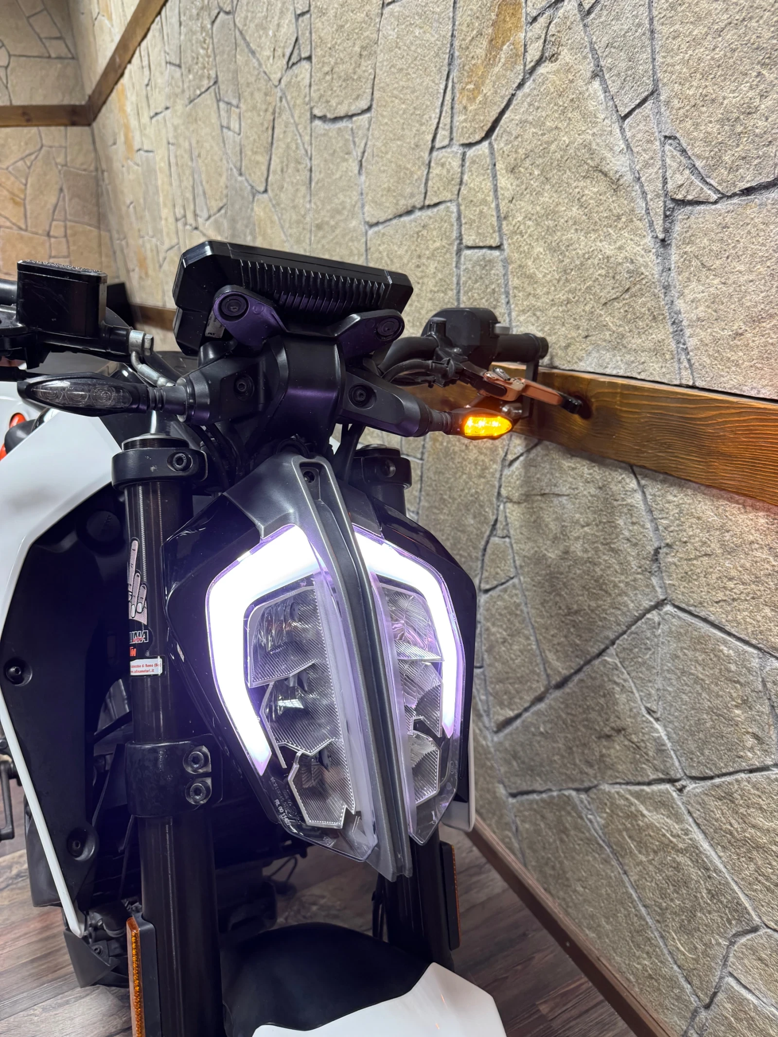 Ktm Duke, снимка 11 - Мотоциклети и мототехника - 54001435