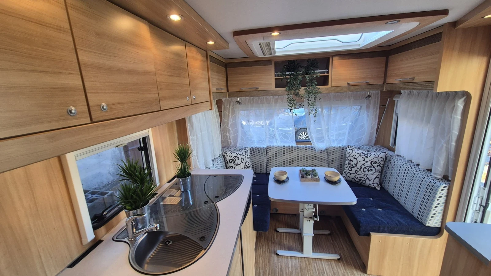 Каравана Dethleffs 450 camper  - изображение 8