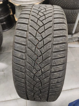 Гуми Зимни 245/45R18, снимка 2
