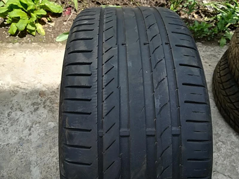 Гуми Летни 235/40R18, снимка 1 - Гуми и джанти - 21549707