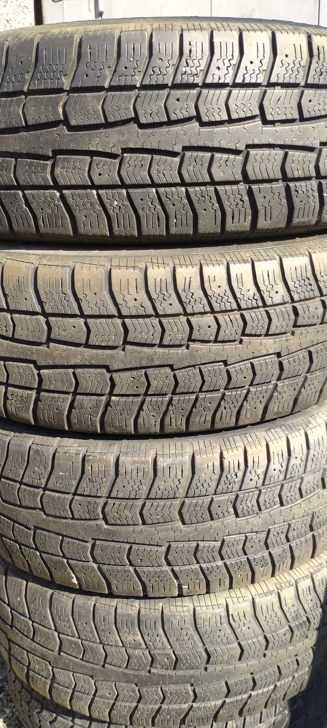 ���� 215/65R16 | Mobile.bg � ����������� 1