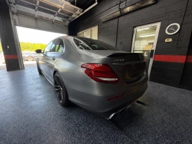 Mercedes-Benz E 63 AMG AMG E 63 S / ПАНОРАМА / КОЖА / ЦЕНА ДО БГ, снимка 4
