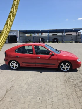 Renault Megane Renault Megane 1997 1.6 75 кс, снимка 3