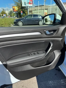 Renault Megane 1.3  | Mobile.bg    13