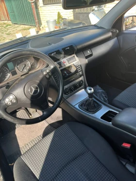 Mercedes-Benz C 200, снимка 4