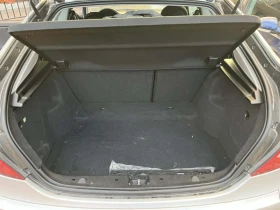 Mercedes-Benz C 200, снимка 10