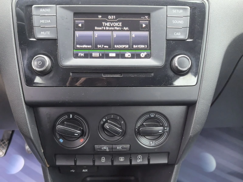 Skoda Rapid 1.4, снимка 11 - Автомобили и джипове - 52799886