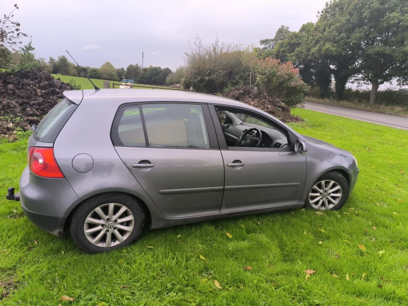 VW Golf Blue Edition , снимка 4 - Автомобили и джипове - 47989718