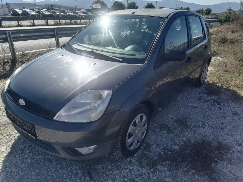 Ford Fiesta 1.25 бензин, снимка 3 - Автомобили и джипове - 47884737