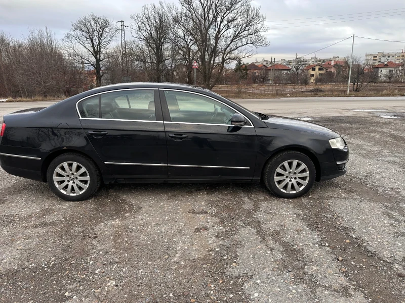 VW Passat 2.0TDI DSG6, снимка 4 - Автомобили и джипове - 48198031