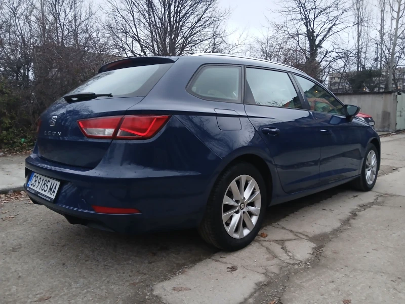 Seat Leon 1.6 TDI, снимка 4 - Автомобили и джипове - 48239155