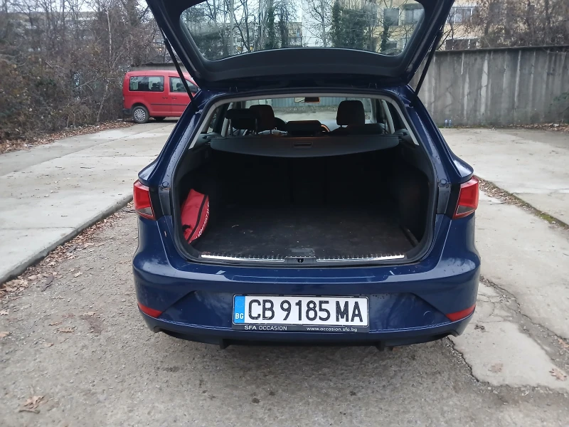 Seat Leon 1.6 TDI, снимка 6 - Автомобили и джипове - 48239155