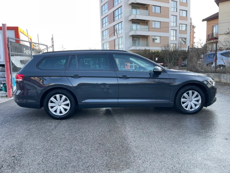 VW Passat 1.6TDI, 120Hp, DSG, Цена с ДДС, Дистроник, Панорам, снимка 5 - Автомобили и джипове - 49029484