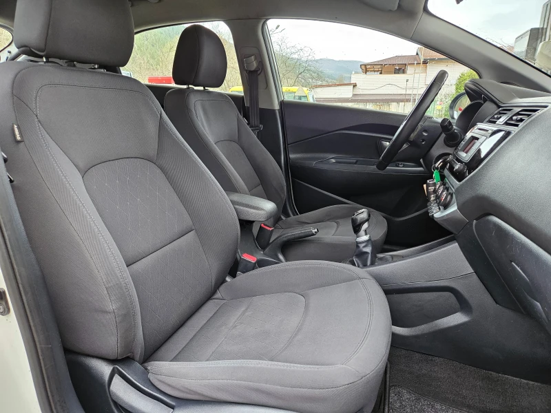 Kia Rio 1.2 CRDI KLIMA/Euro6b, снимка 13 - Автомобили и джипове - 50266973