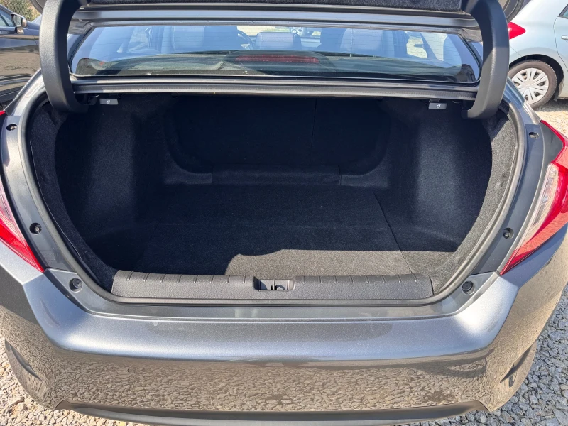 Honda Civic 1.6i-dtec лизинг/navi/pdc/lane/xenon/camera, снимка 16 - Автомобили и джипове - 51634436