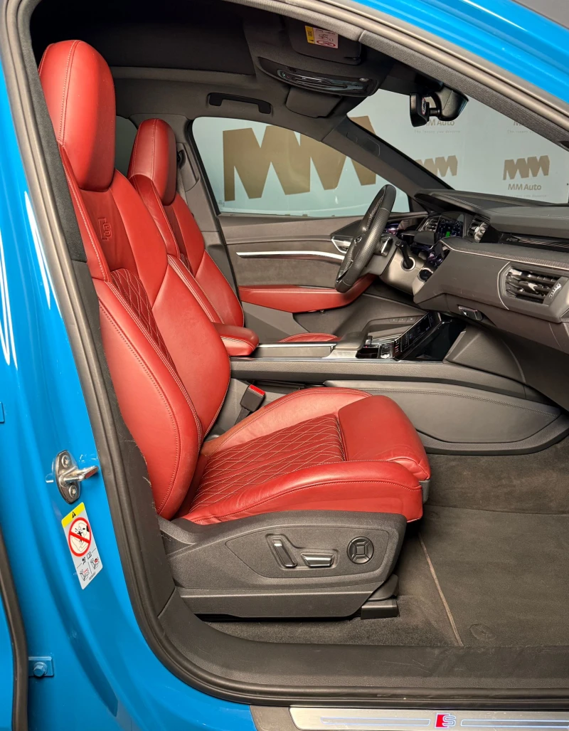 Audi E-Tron S* 2xSline* Bang&Olufsen* HuD* Pano* Matrix, снимка 10 - Автомобили и джипове - 51731496