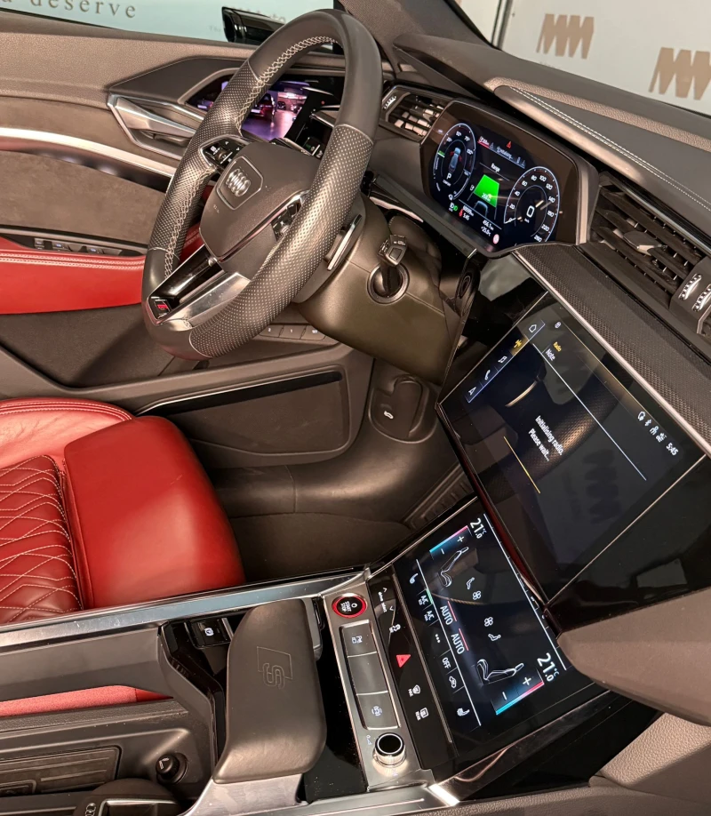 Audi E-Tron S* 2xSline* Bang&Olufsen* HuD* Pano* Matrix, снимка 11 - Автомобили и джипове - 51731496