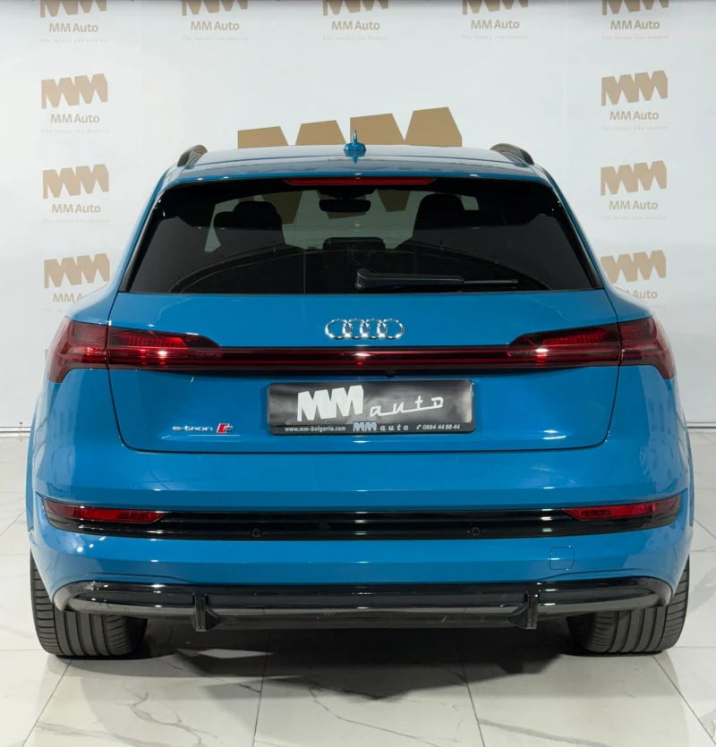 Audi E-Tron S* 2xSline* Bang&Olufsen* HuD* Pano* Matrix, снимка 5 - Автомобили и джипове - 51731496