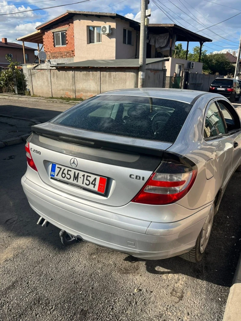 Mercedes-Benz C 200, снимка 2 - Автомобили и джипове - 52482382