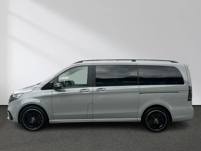Mercedes-Benz V 300 Style lang AMG Kamera , снимка 3 - Автомобили и джипове - 52637439