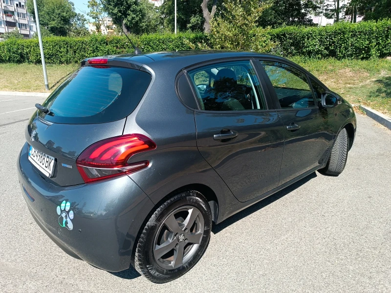 Peugeot 208, снимка 5 - Автомобили и джипове - 52875511