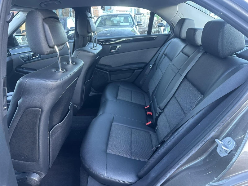Mercedes-Benz E 350 CGI DISTRONIC CAMERA 7G-PLUS, снимка 10 - Автомобили и джипове - 53118625