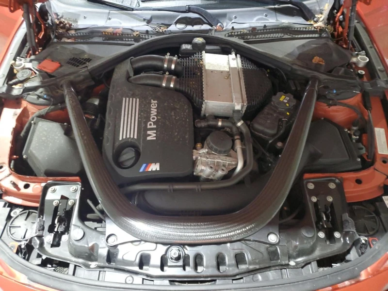 BMW M4 DCT* Keyless* 360* HUD* Harman Kardon* , снимка 11 - Автомобили и джипове - 53189349